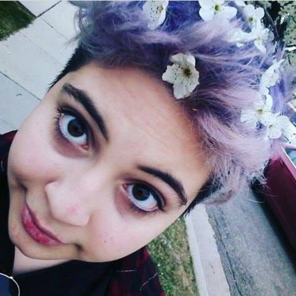 Meet your Posher, Reese